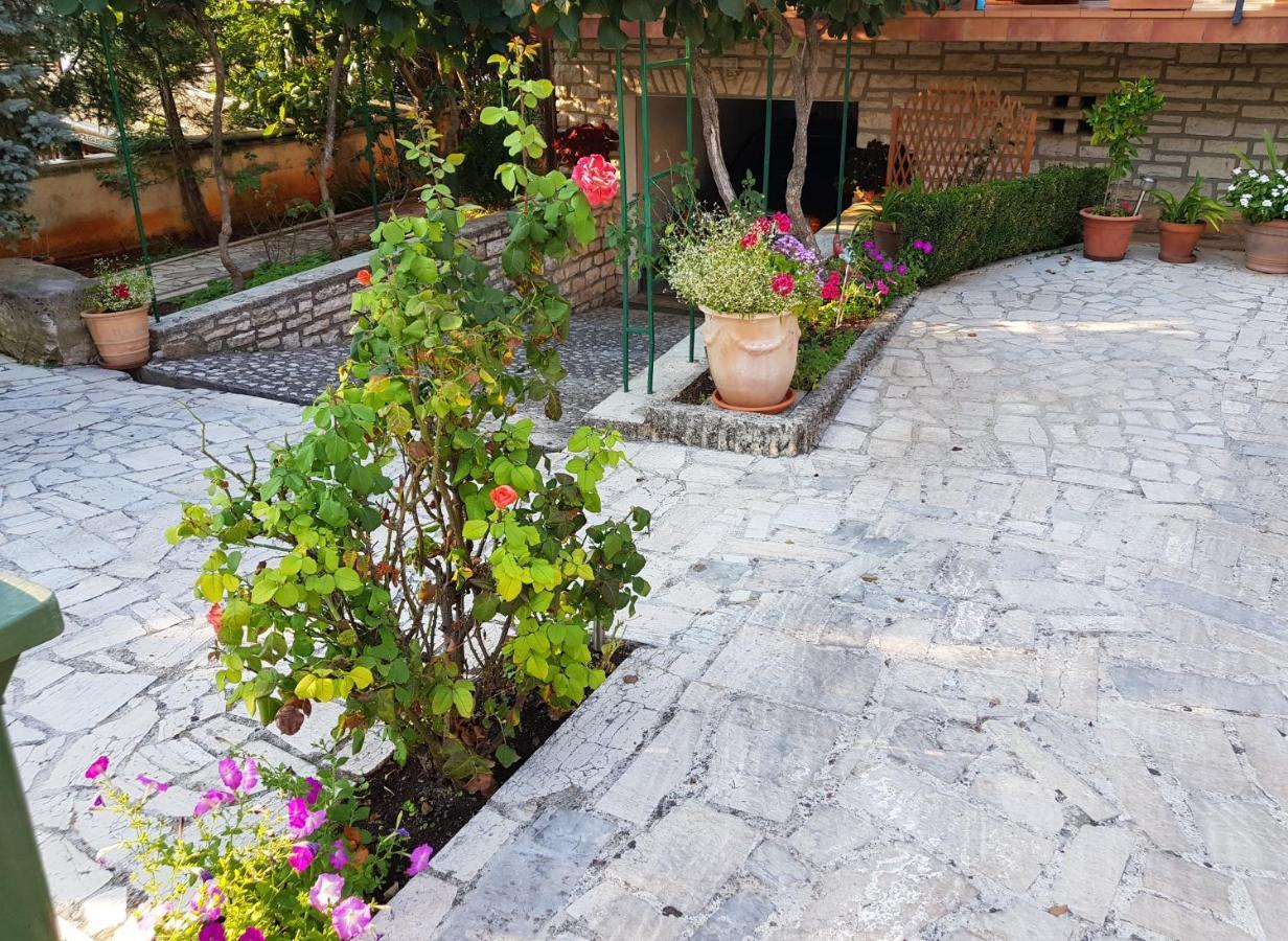 شقة Casa Nada روفينج المظهر الخارجي الصورة